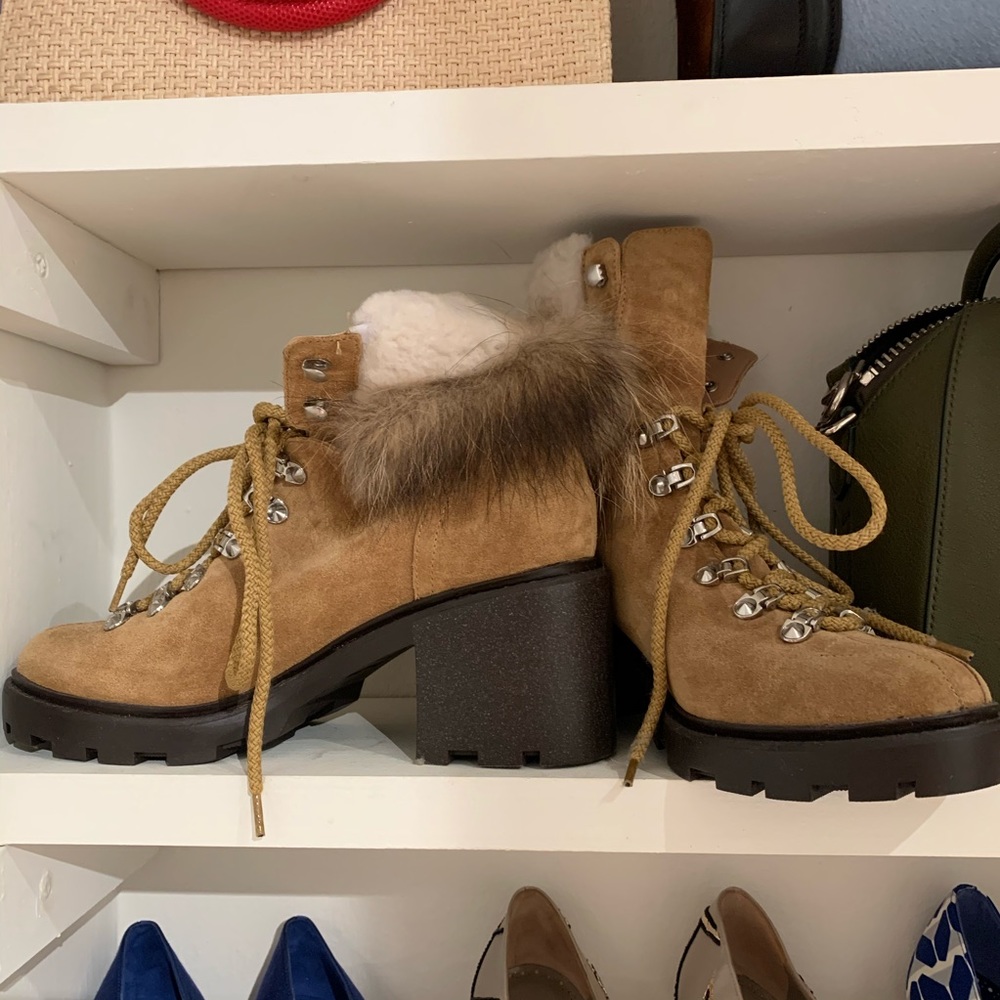 Boots - Picture 3 of 4